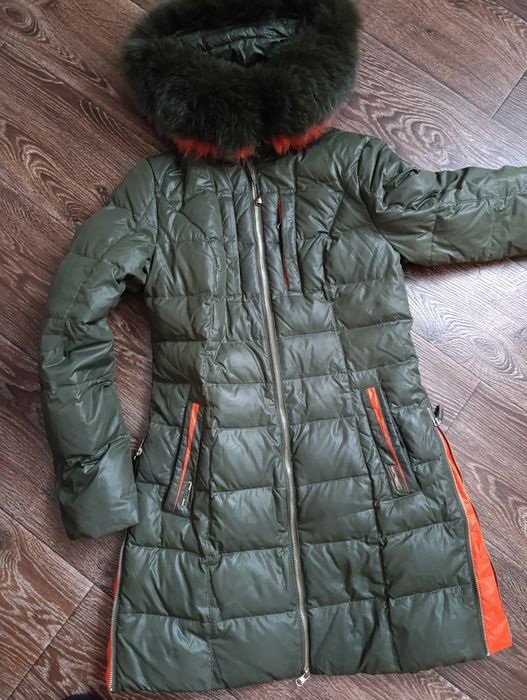 Курточка підліткова.