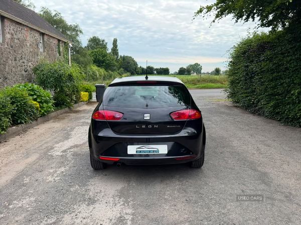 Parachoque traseiro seat leon 1p facelift 2009-2012
