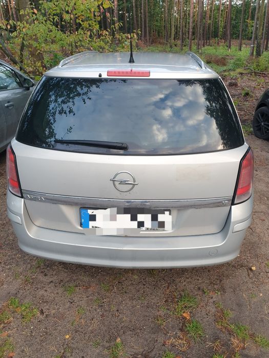 Opel Astra H  2025