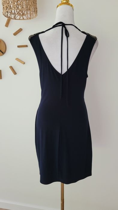 Piękna granatowa sukienka