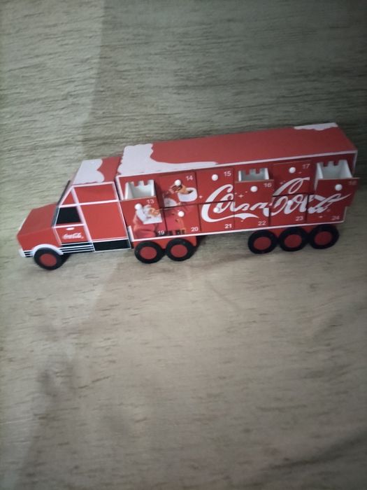 Camião madeira Coca Cola