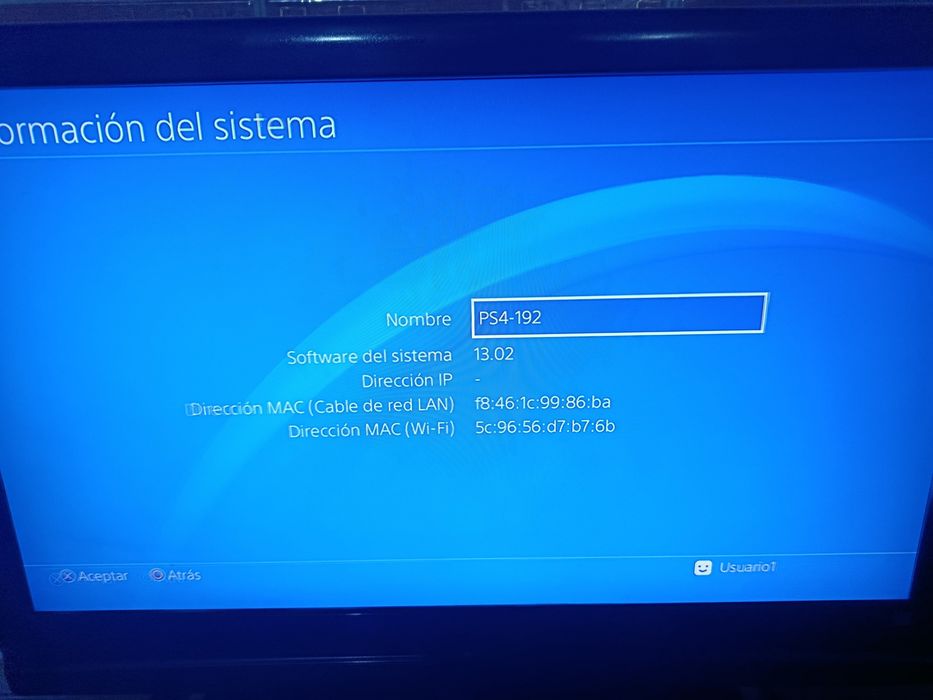 PlayStation 4 Slim + comando