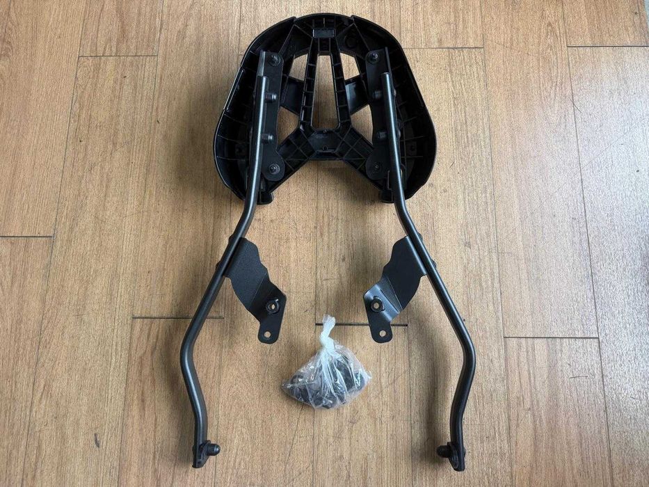 Suporte Top-case - Givi Monokey Suzuki GSX1300R Hayabusa Gen 3
