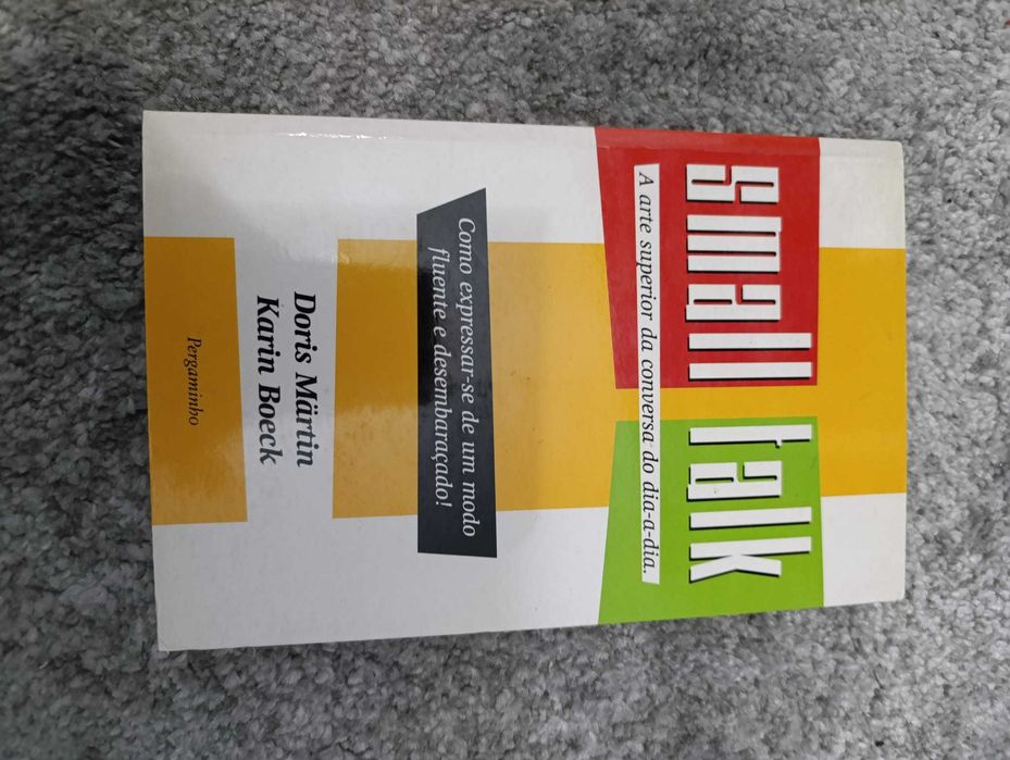 Small Talk: The Superior Art of Everyday Conversation (with Shipping)64752251499905120