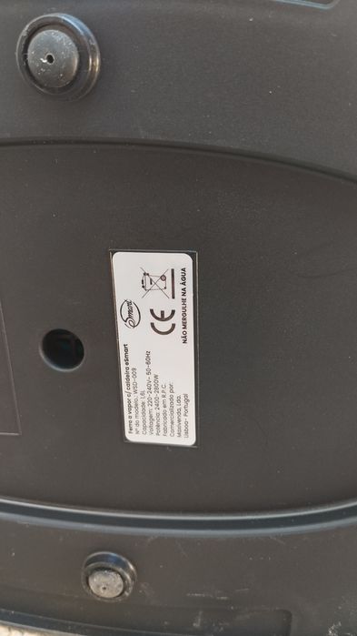 Ferro de passar roupa a vapor c/caldeira