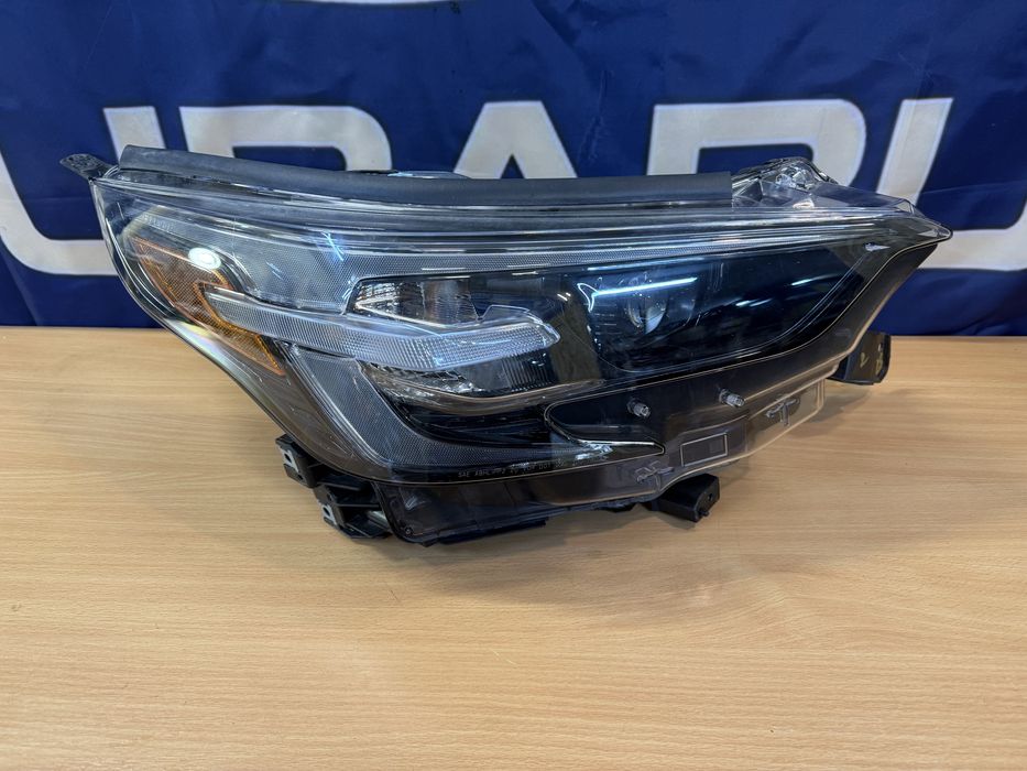 Фара права Subaru Outback Legacy b16 BT 2023 2024 2025 84002AN50A