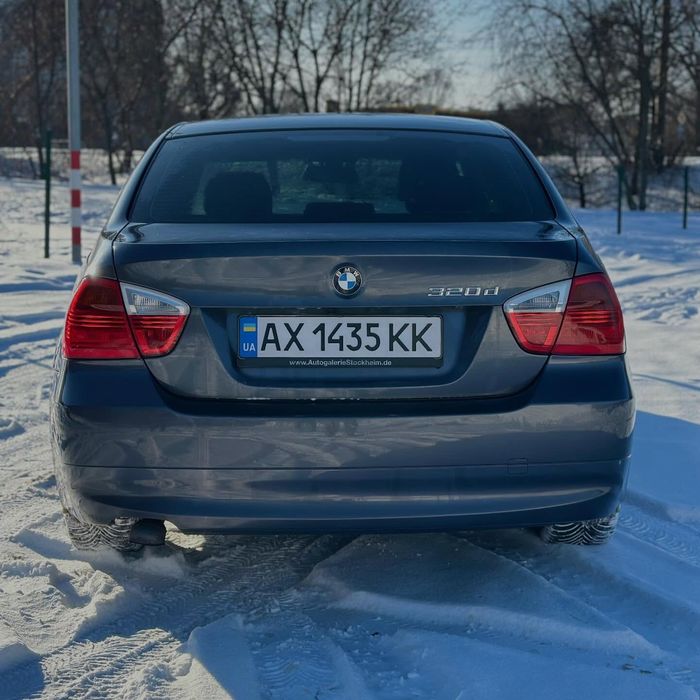 Bmw e90 320d на автомате 168тыс родной пробег