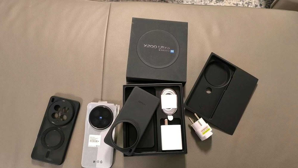 Vivo X200 Ultra 16/512 (В наличии)