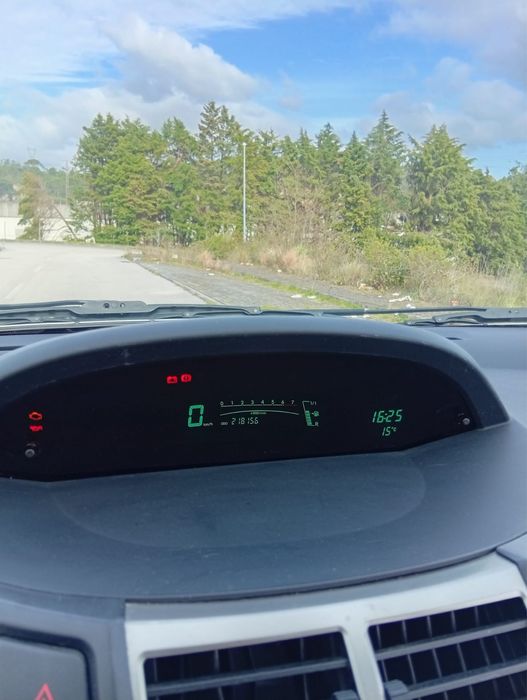 Toyota Yaris 1.0 VVT-i