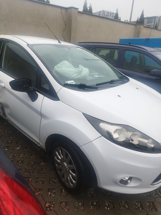 Ford Fiesta MK7 1,2 benzyna na części