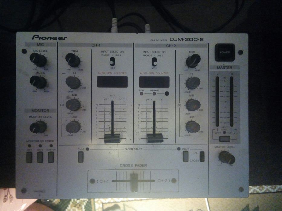pioneer djm 300 - Купить музыкальные инструменты - Цена на OLX.ua
