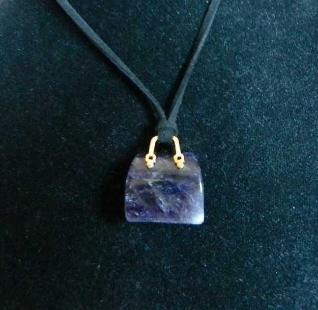 Fioletowy ametyst, oryginalny wisiorek - torebka