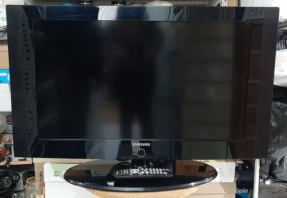 Televisão de marca Samsung