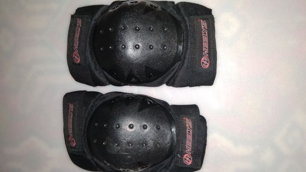 Наколенники HEELYS