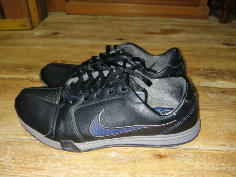 Sapatos Nike mulher pretos tamanho 40