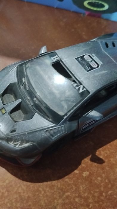 Лот оригінальних машинок Kinsmart та Hot Wheels (7 штук, продажа тільки разом)