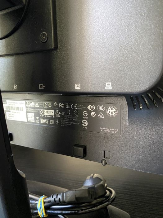 Монитор 19" HP EliteDisplay E190i