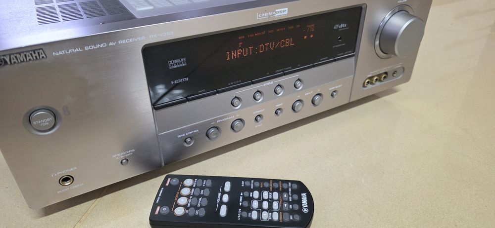 Amplituner Yamaha