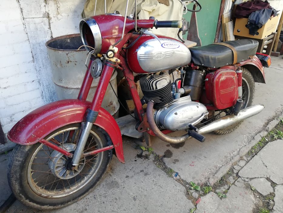 Ява старушка 250 559 JAWA
