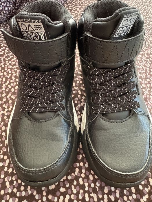 Buty chlopięce new balance  rozm29