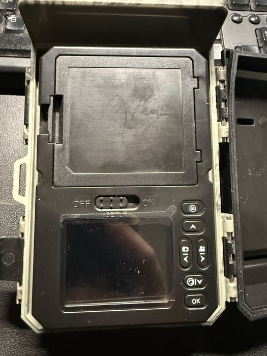 Câmara de Vigilância HC-600A com Painel Solar (NOVA)