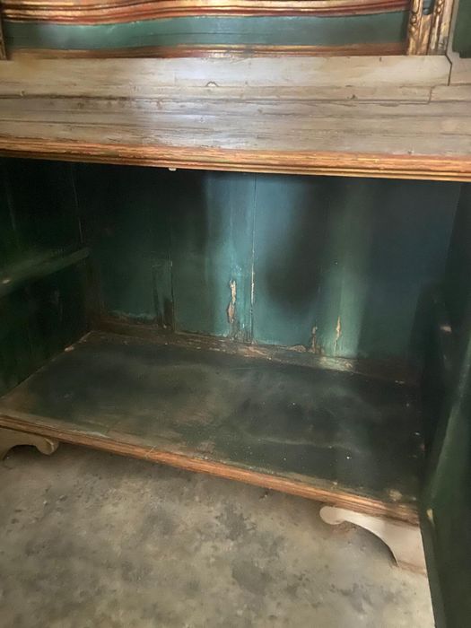 Móvel / Oratório em madeira