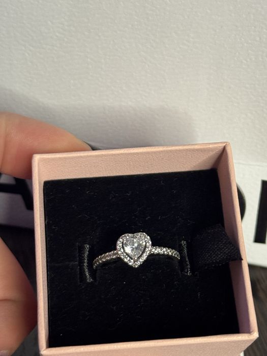 Каблучка Пандора Щирі почуття