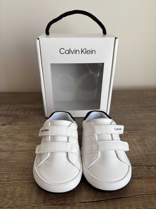 Buciki niemowlęce Calvin Klein Rozm. 18