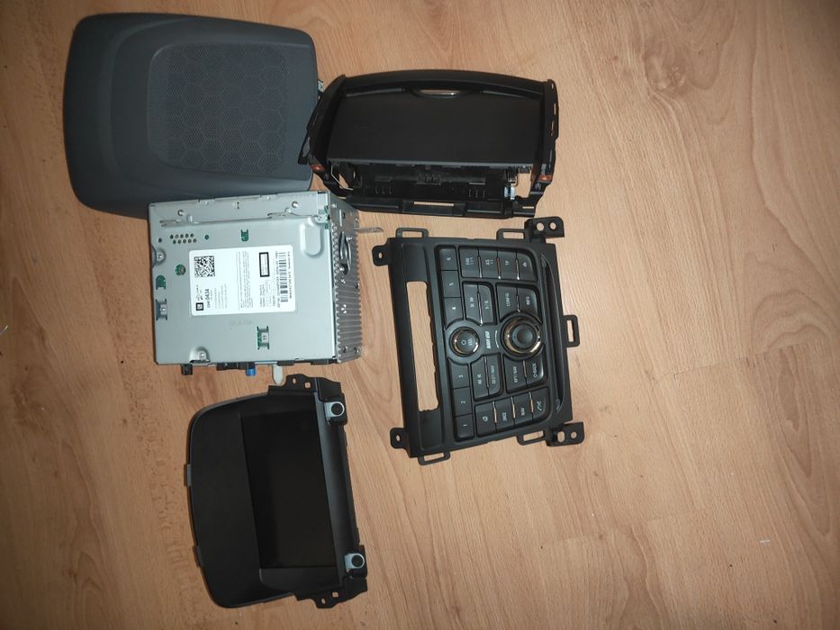 Opel Zafira C radio