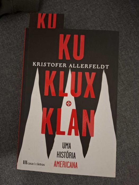 Livro "Ku Klux Klan - Uma História Americana"