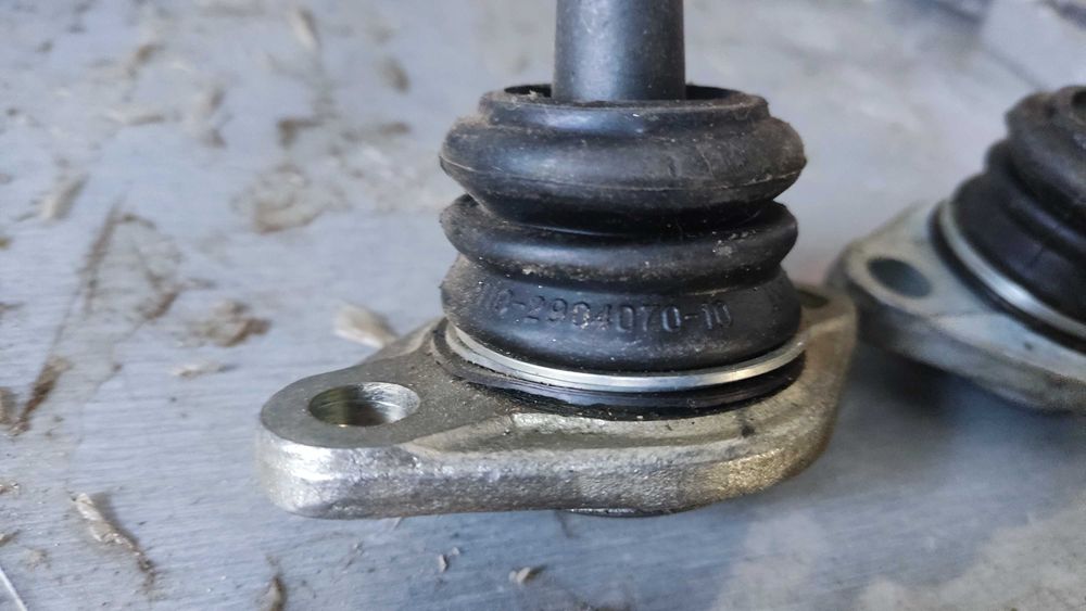 Шарові кульові опори ВАЗ