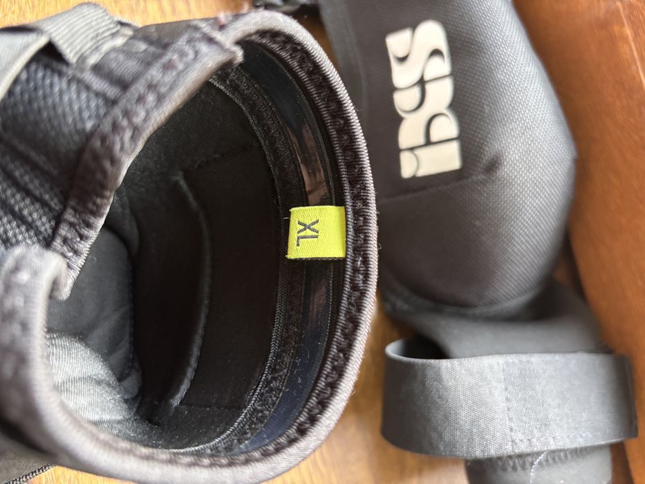 Ochraniacze na łockie IXS