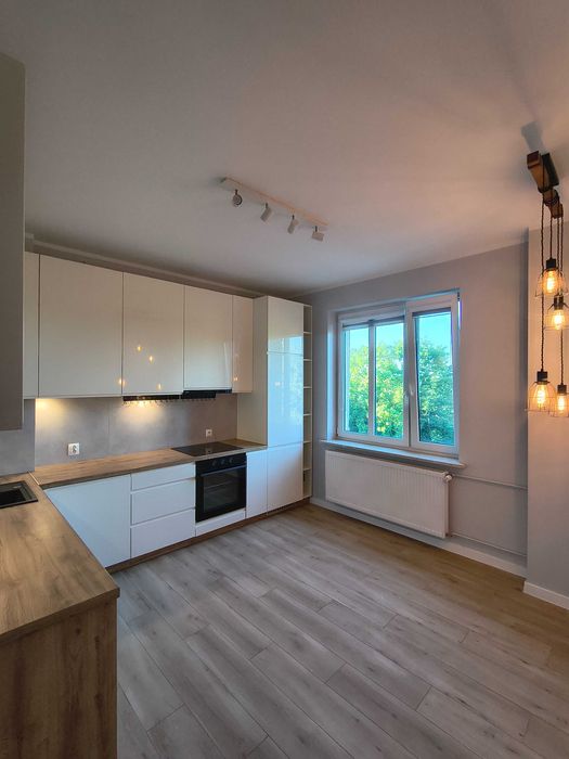 Wynajem mieszkanie Brzeg 65 M2 3 pokoje dwa balkony Standard Premium