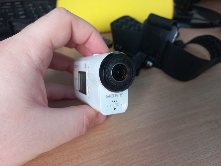 Sony AS300 екшн камера