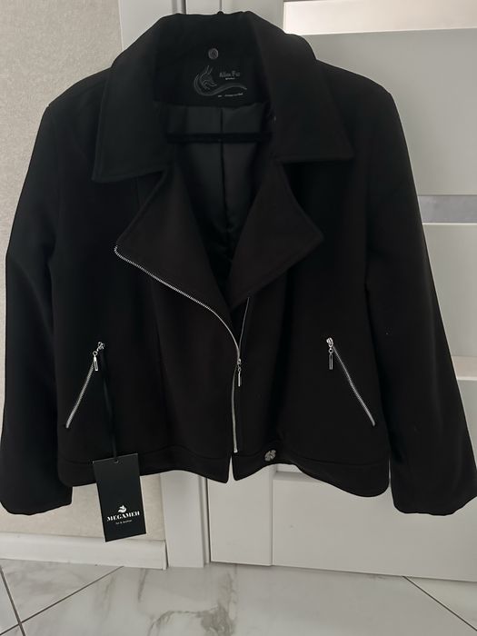 Полупальто короткое Кашемировое(новое)-р50/52 Торг