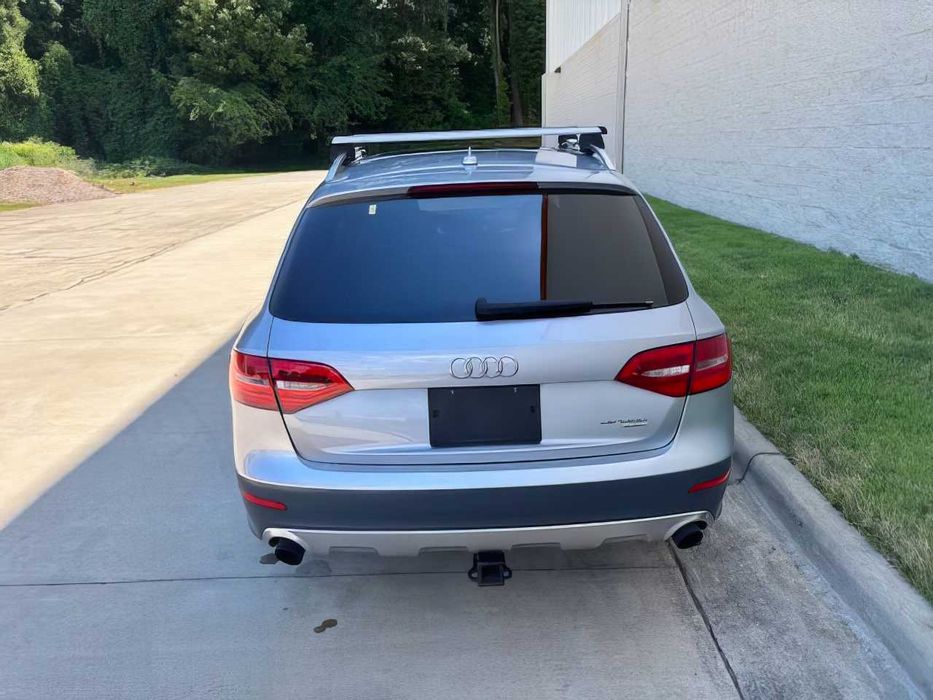 Audi Allroad      2015