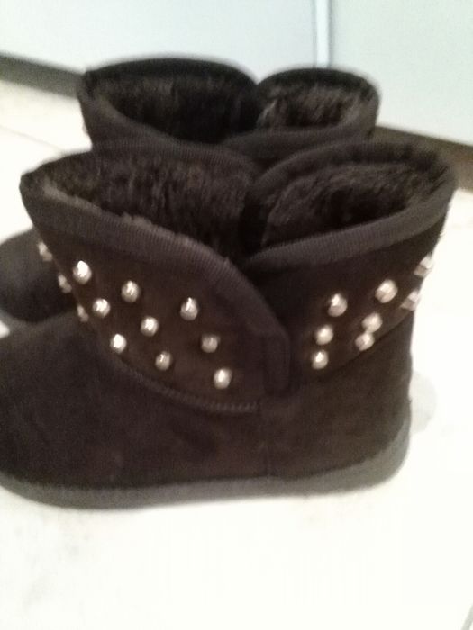 Botki zamszowe ccc