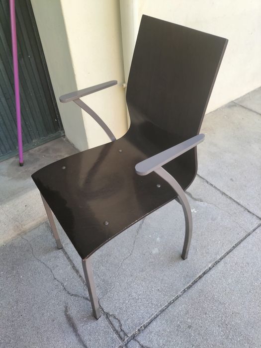 8 Cadeiras pretas bom estado