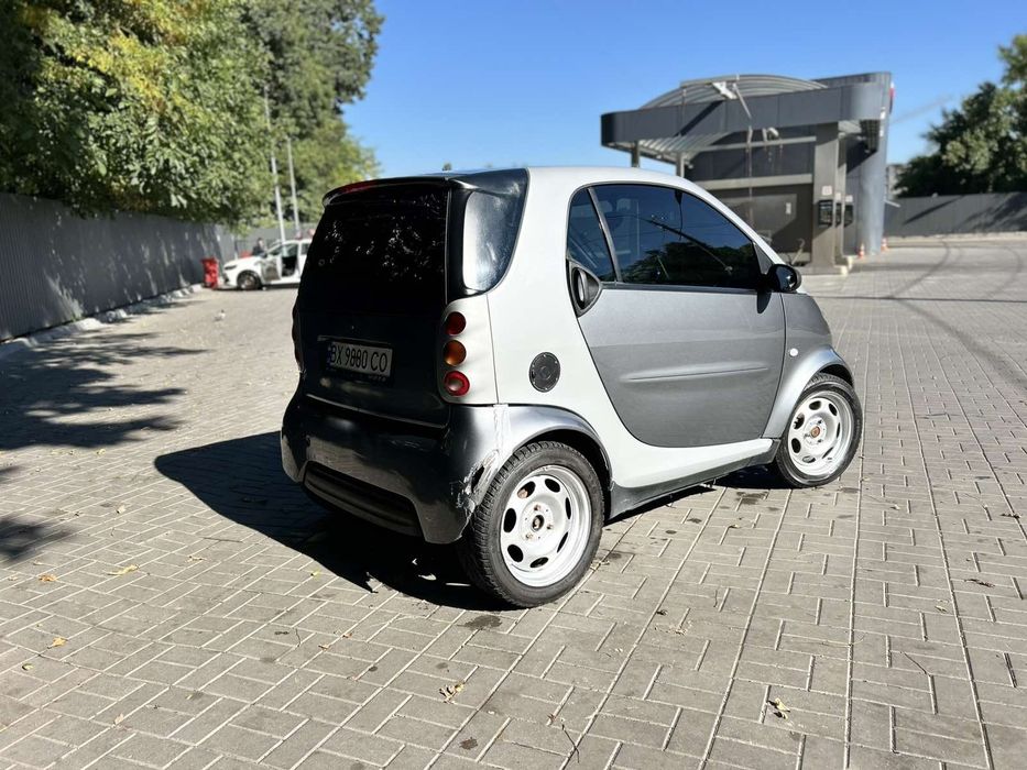 Продам Smart Fortwo
