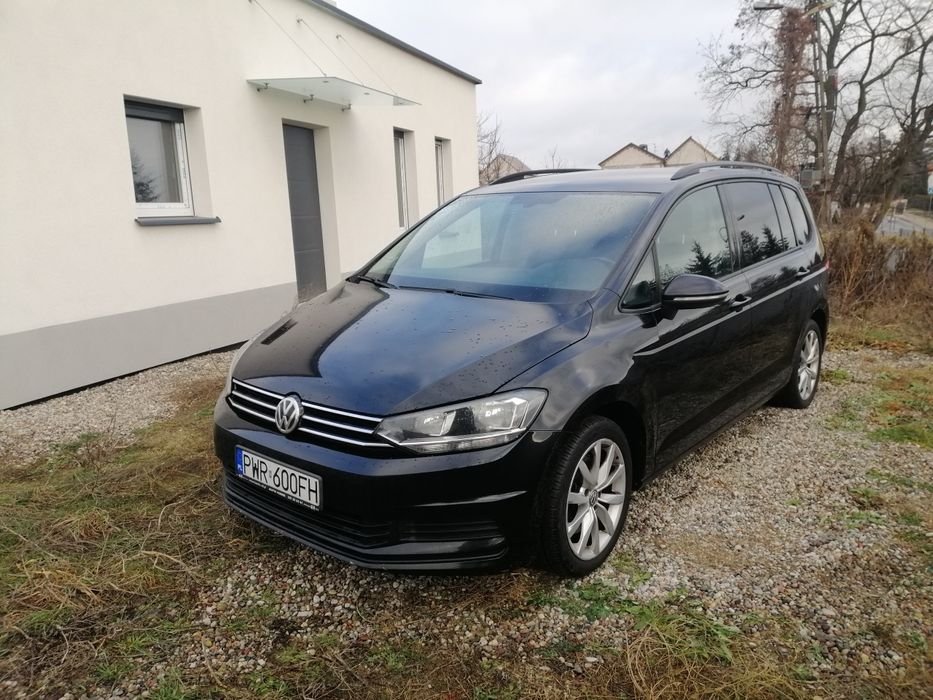 Volkswagen turan III diesel 1.6 nowe oc i przegląd mały przebieg