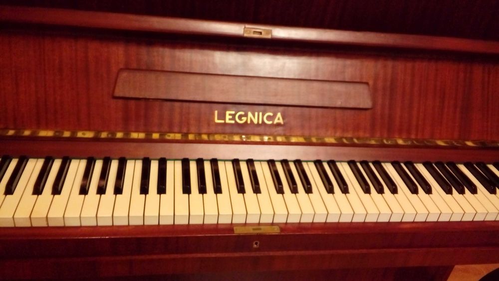 Sprzedam Pianino Legnica(Warszawa)