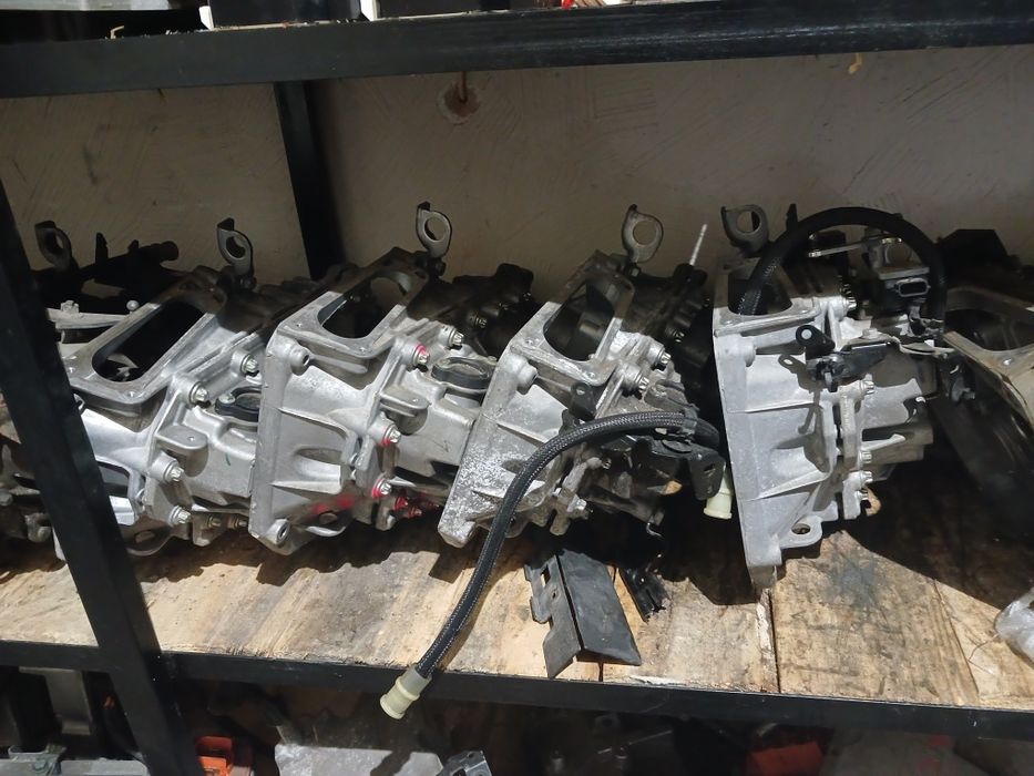 Розборка шрот запчастин Renault Zoe