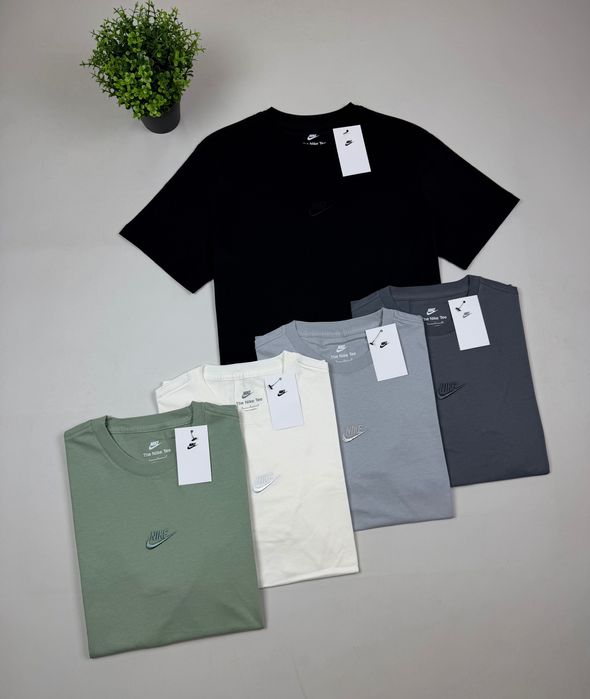 Футболка Nike Premium Sportswear майка найк