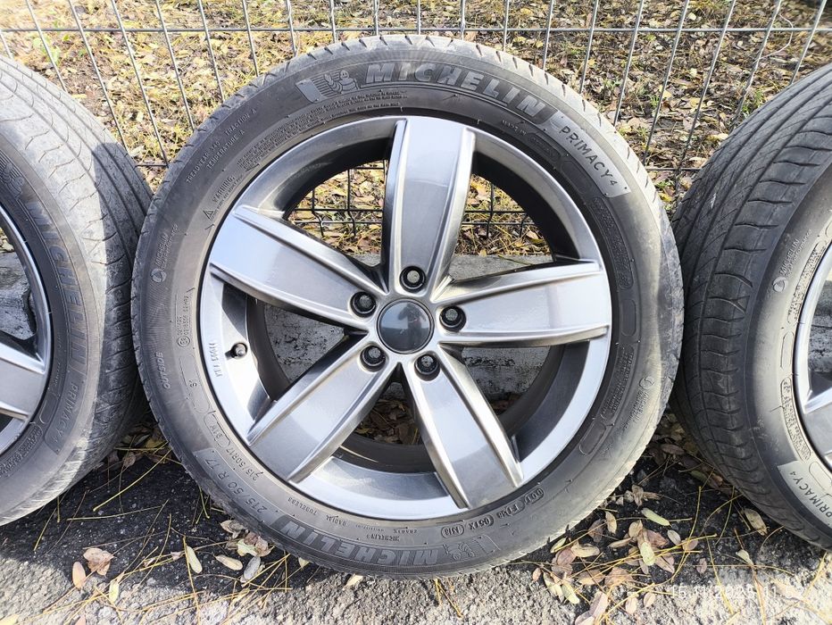 Комплект дисків R17 5*112 з шинами 215/50