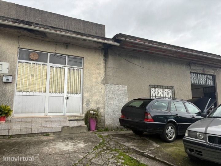 Loja  Venda em Vila Nova de Famalicão e Calendário,Vila Nova de Famali