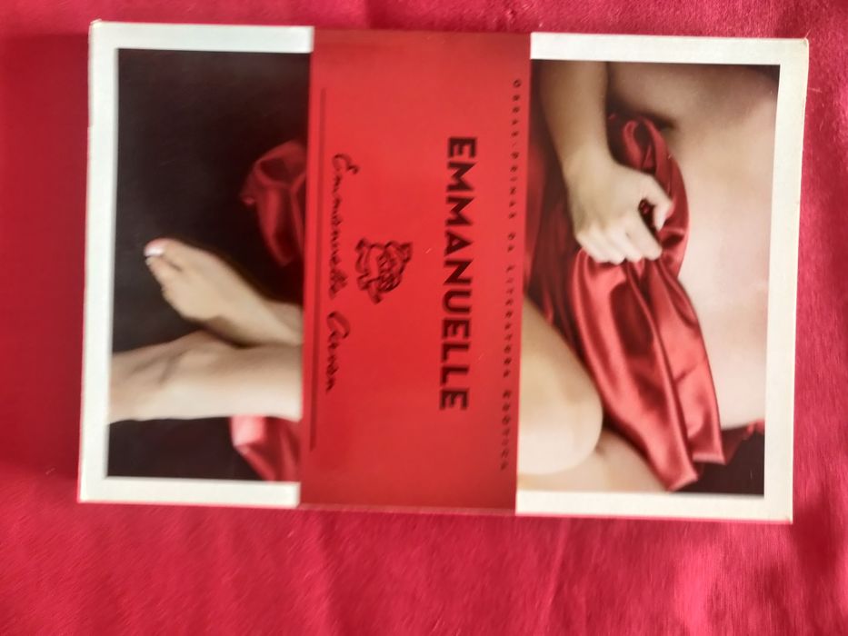 Livro "Emmanuelle" de Marayat Rollet-Andriane