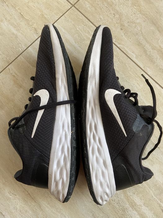 Nike Revolution 6 DC3728-003 rozm.42