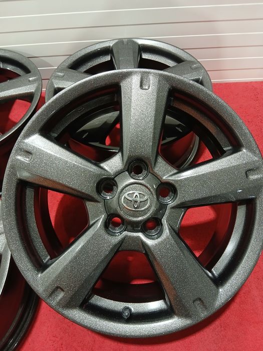 Felgi aluminiowe 17 ' 5x114,3 Toyota rav- shadow chrom
