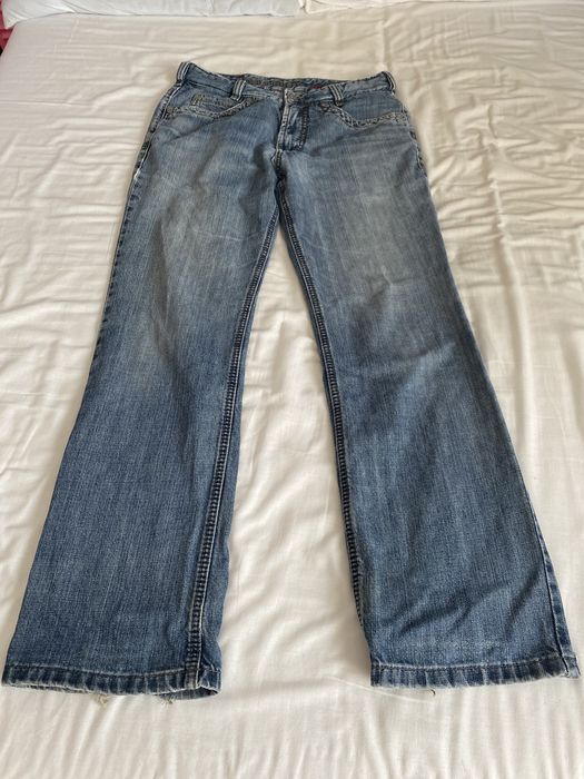 szerokie spodnie baggy jeansy niebieskie y2k affliction