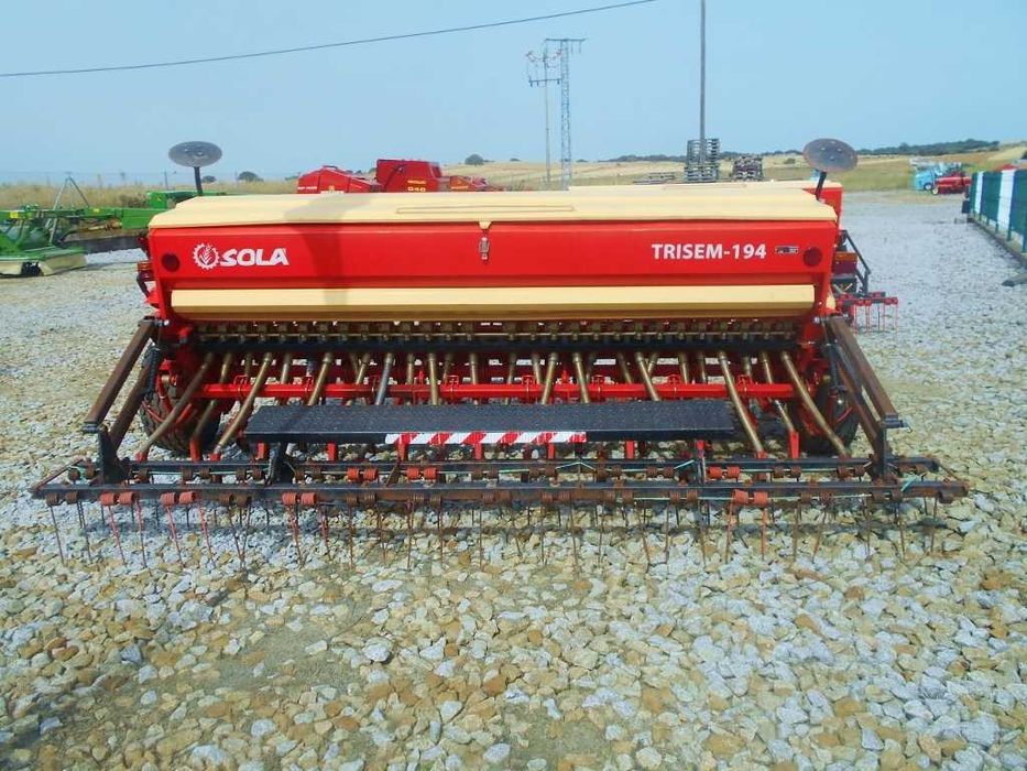 Semeador Sola trisem 194